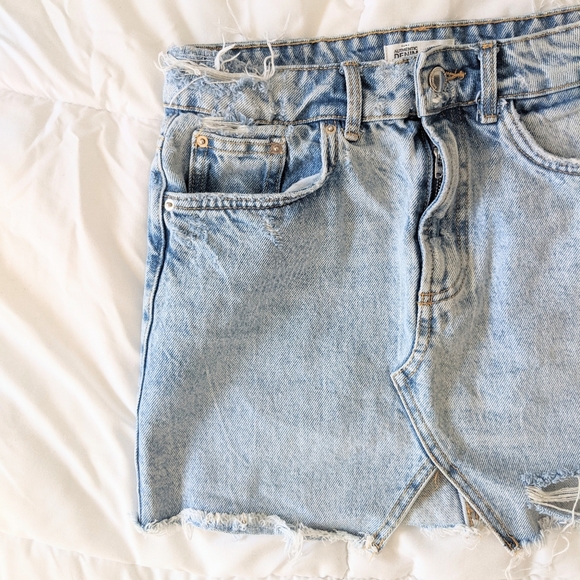 Zara denim mini skirt - Picture 3 of 8